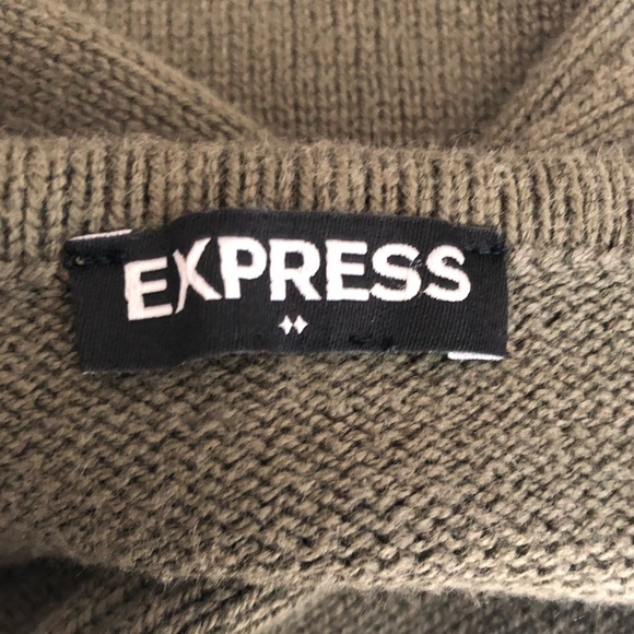 Express Sweater - Picture 5 of 7